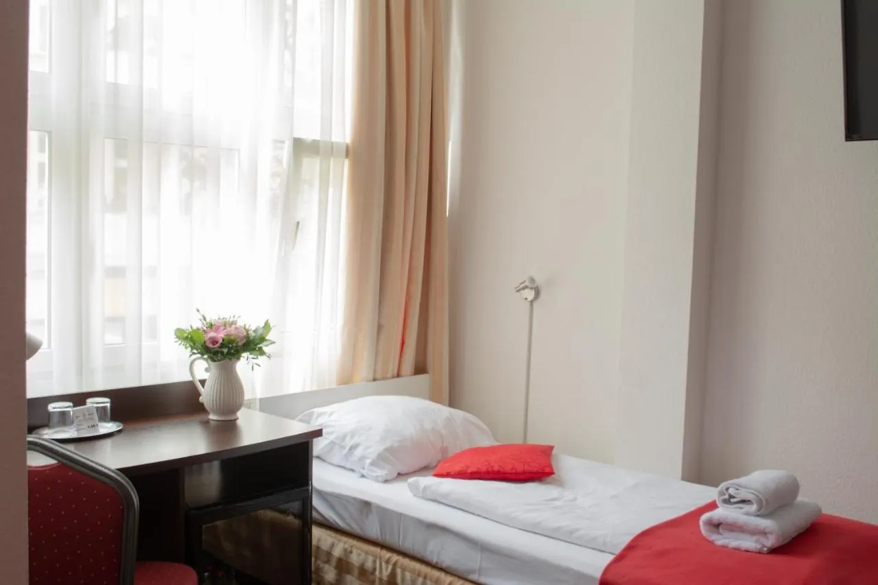 Atlas Berlin Hotel 3*,